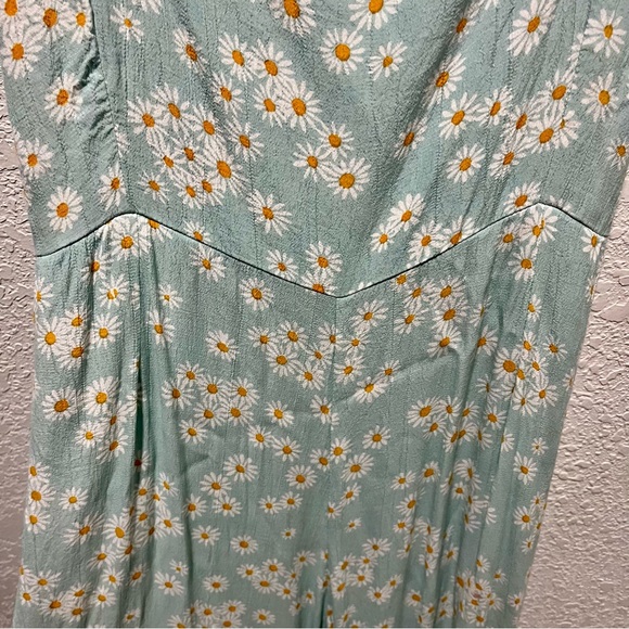 Faithfull the Brand Frankie Seafoam Blue Zhoe Floral Print Jumpsuit - Picture 5 of 16